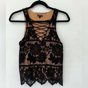 Express Tank Top Womens, Tan Black & Tan Floral Cotton Lace Up V Neck Sz XS